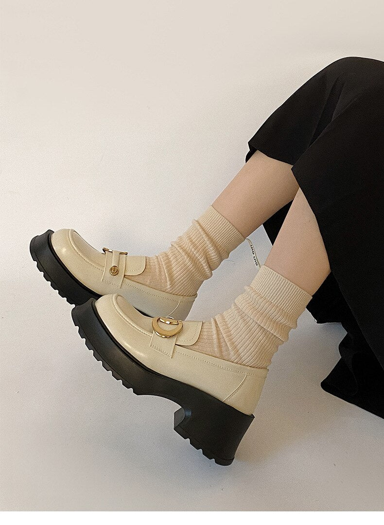 xiangtuibao Retro black round toe thick heel leather shoes for women new spring versatile British style Lefu shoes single shoes