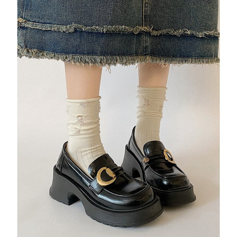 xiangtuibao Retro black round toe thick heel leather shoes for women new spring versatile British style Lefu shoes single shoes