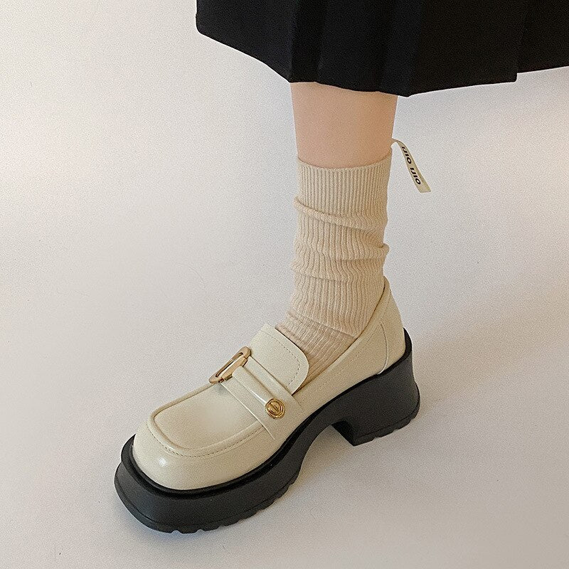 xiangtuibao Retro black round toe thick heel leather shoes for women new spring versatile British style Lefu shoes single shoes