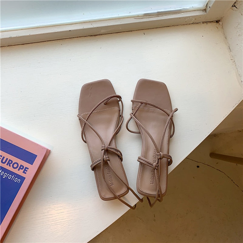 xiangtuibao Summer Women Sandal Fashion Square Toe Flats Heel Lace Up Gladiator Sandal Outdoor Dress Narrow Band Shoes