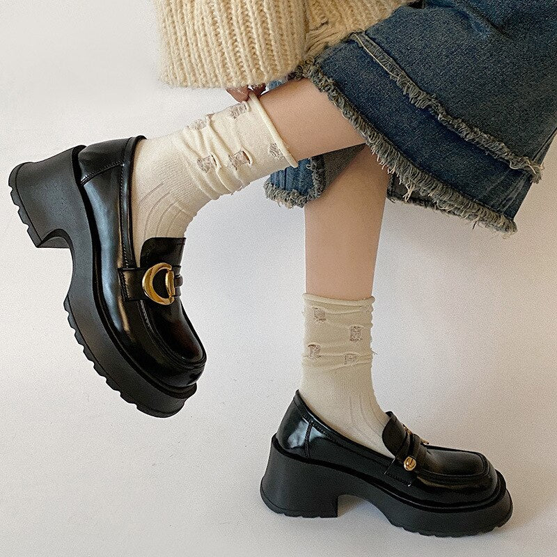 xiangtuibao Retro black round toe thick heel leather shoes for women new spring versatile British style Lefu shoes single shoes