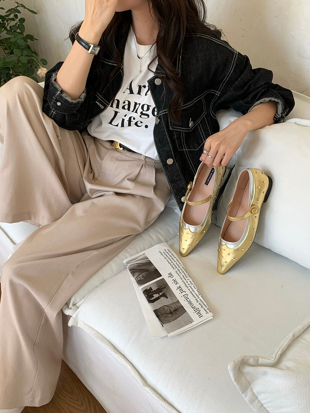 xiangtuibao Pointed Toe Women Loafers Ballet Shoes New Arrivals Autumn Spring Black Gold White Belt Buckle Flat Heels Fashion Slides