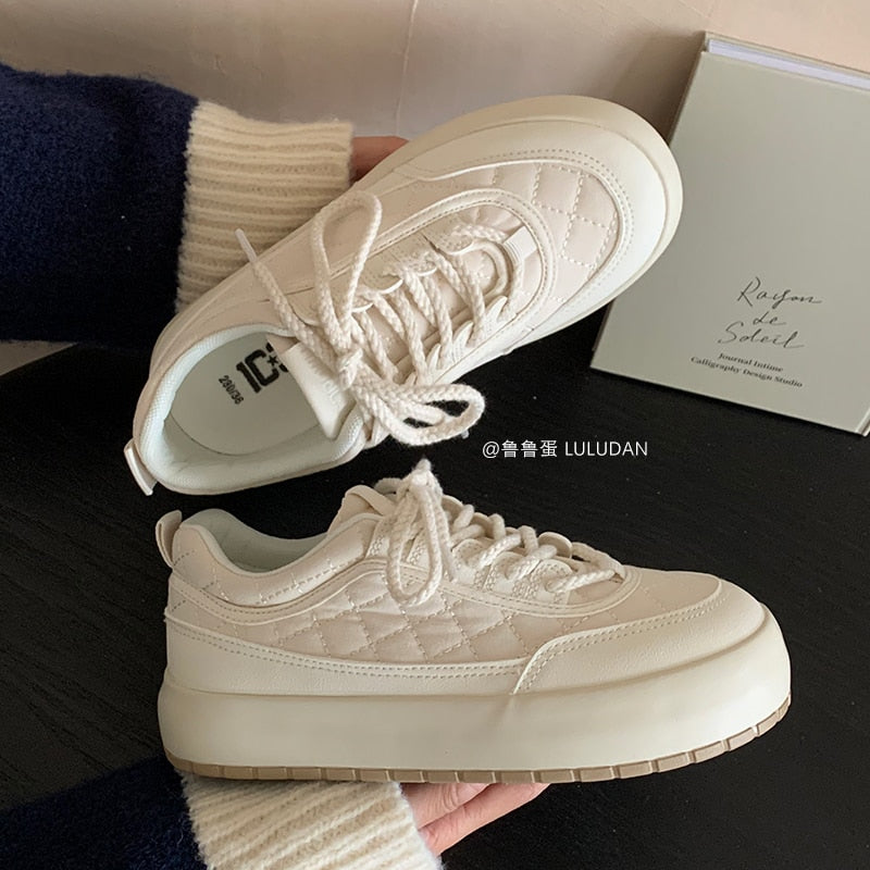 xiangtuibao INS Brand Leather Sneakers Women Platform Green Spring Casual Woman Sports Shoes Tennis Sneakers Female Flats Lace Up NEW