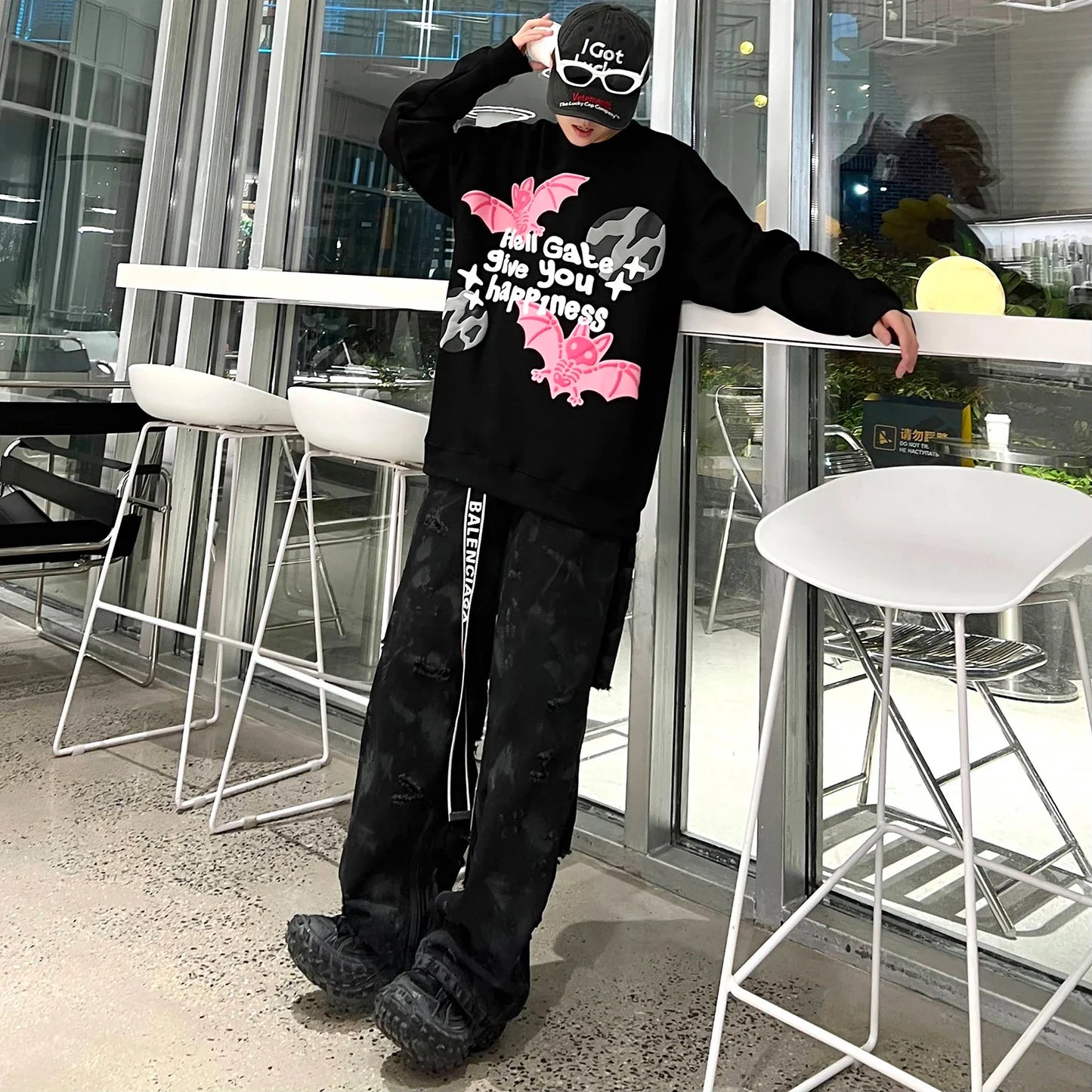 xiangtuibao Y2k Pink Bat Letter Foam Black Fleece Sweatshirts for Men and Women Ropa Hombre Velvet Sudaderas O Neck Casual Baggy Hoodies