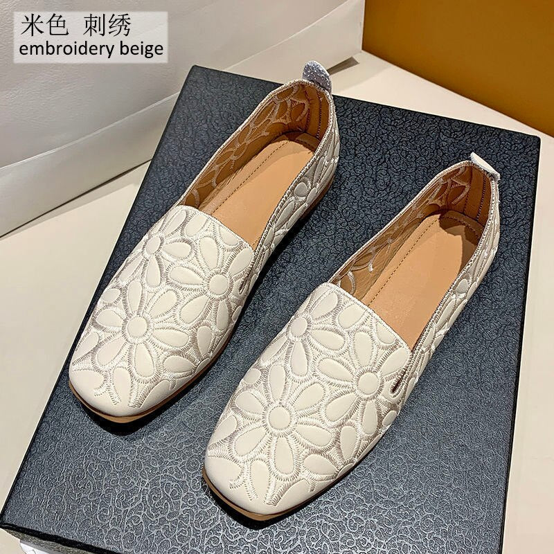 xiangtuibao Square Toe Loafers Women Soft Leather Flats Ladies Hollow Out Flat Shoes Woman Flats Embroidery Loafers