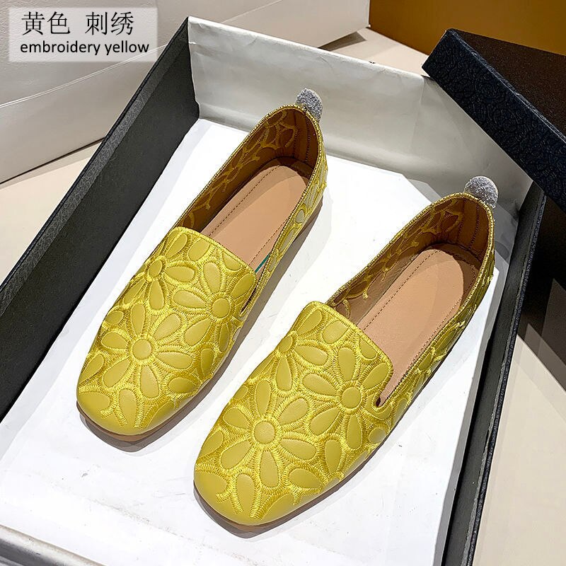 xiangtuibao Square Toe Loafers Women Soft Leather Flats Ladies Hollow Out Flat Shoes Woman Flats Embroidery Loafers