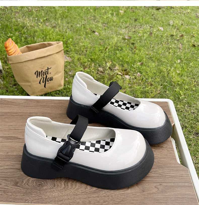 Platform Flats Women Patent Leather Casual Lolita Shoes Female Chunky Heel Vintage Mary Jane Flats Fashion Loafers