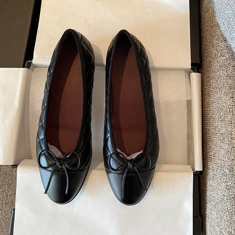 Women Fashion Flats Shoes Genuine Leather Pointed Toe Mixed Color Females Single Shoes Shallow Metal Chain Classic luxury brand