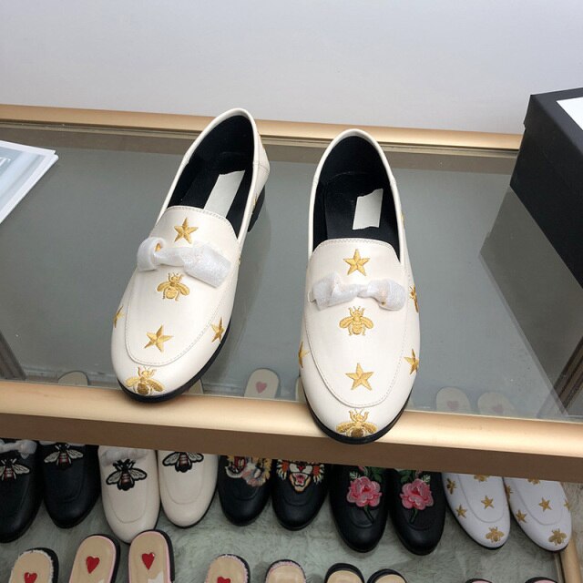Women's Genuine Leather Loafers Mules Flat Bottom Low Heels Round Toe Autumn Brand Designer Ladies Shallow Casual Shoes