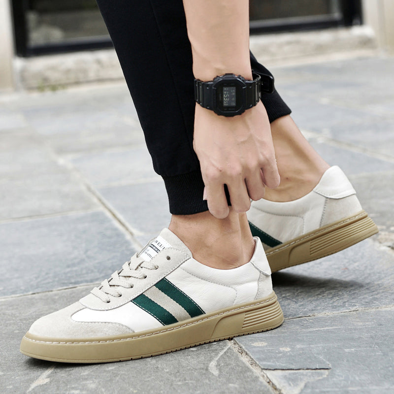 Spring Autumn Men Sneakers Genuine Leather Men Casual Shoes Mens Fashion Breathable Sneakers Comfy Non-slip Board Flat Shoes