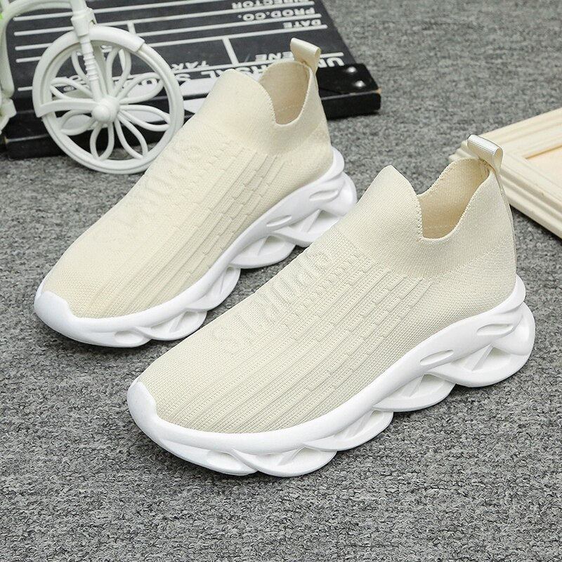 Breathable Knit Platform Women's Sneakers Summer Non-slip Casual Sports Shoes Ladies Slip on Soft Sole Sneaker Shoes Flats