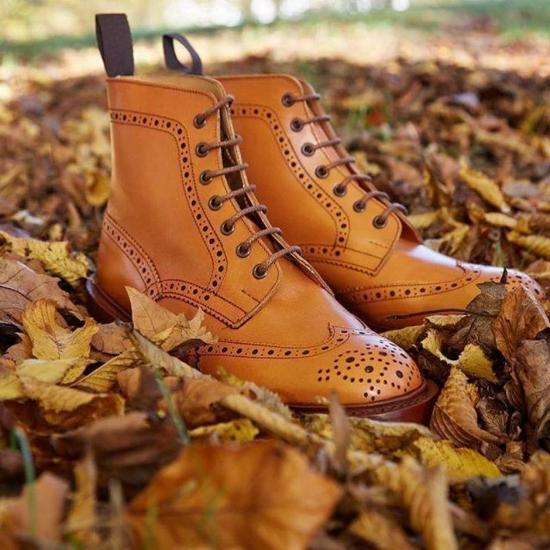 xiangtuibao Men's PU Leather Elegant Carved Chelsea Lace Up Boots Classic Boots Ankle Men Boots Casual Fashion Winter Combat Boots KR049
