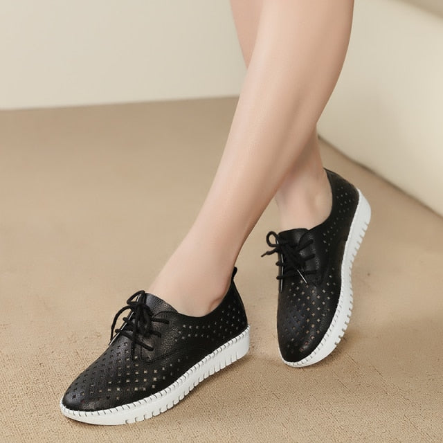 Genuine Leather ladies flats sneakers shoe Women casual loafers shoes female Hollow moccasins White Lace up canvas Boat shoes