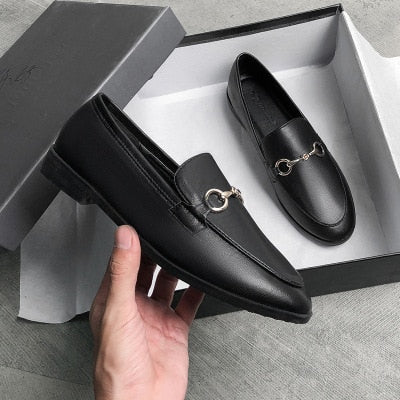 xiangtuibao Spring Fashion Flat Shoes Women Quality PU Leather Slip on Loafer Shoes Ladies Flats Mocassins Big Size 44 Sapato Feminino JJ26