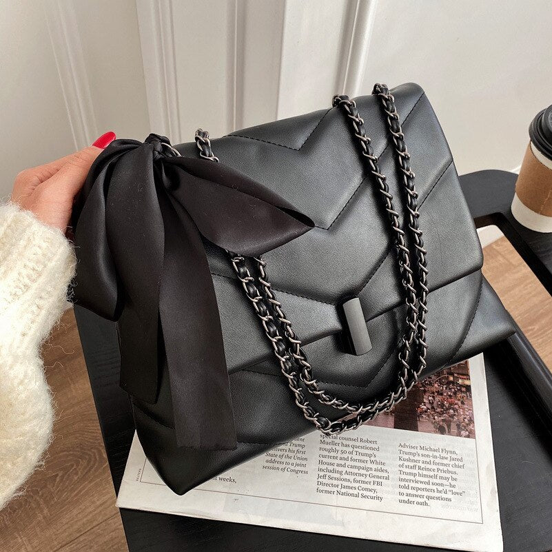 Bag Women's New Fashion Autumn And Winter High-capacity Single Shoulder Messenger Bag Fashion Tote Bag