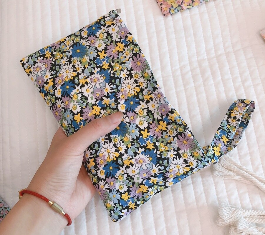 Korean Floral Coin Purse Mini Cotton Sanitary Towel Pouch Women's Cosmetic Bag Fabric Make Up Organizer Beauty Case Storage Bag