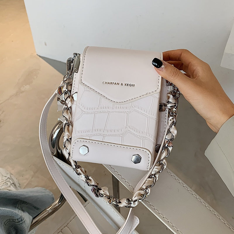 с доставкой Rivets PU Leather Crossbody Bags For Women Shoulder Handbags and Purses Female Travel Cross Body Bag