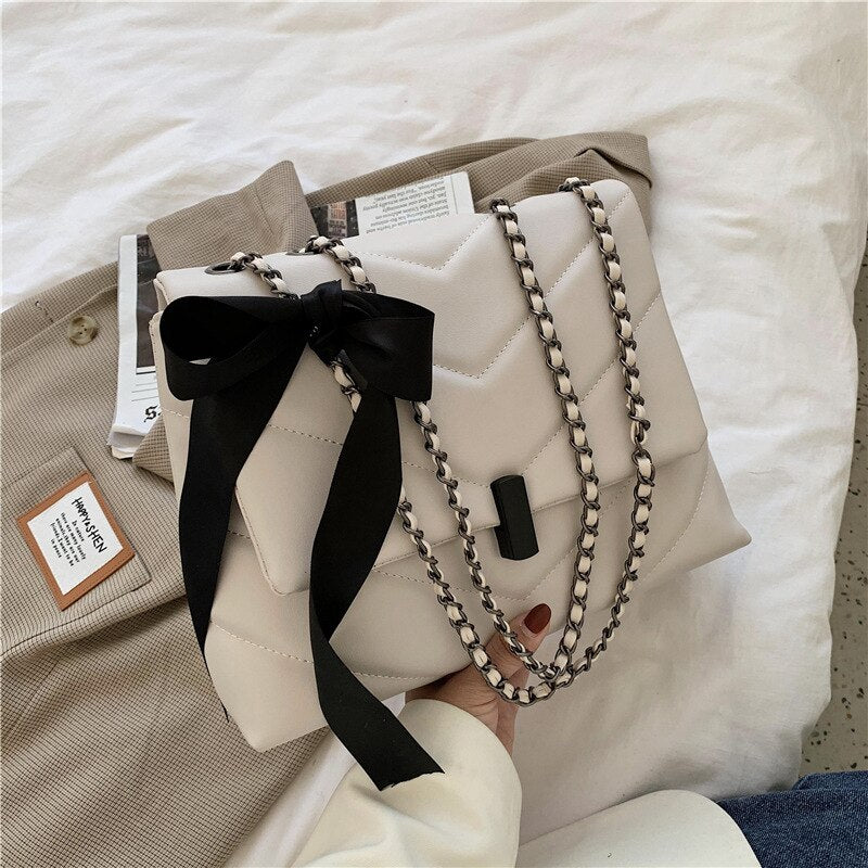 Bag Women's New Fashion Autumn And Winter High-capacity Single Shoulder Messenger Bag Fashion Tote Bag