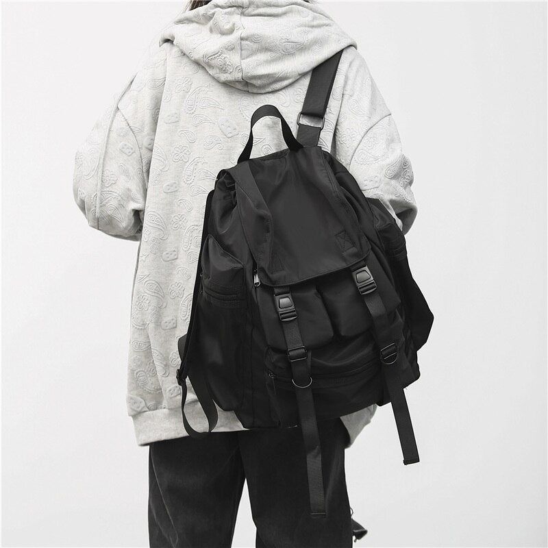 Solid Black Men's Backpacks Cool Streetwear Style Man Backpack Harajuku Large Capacity School Bags Waterproof Nylon Bags for Men