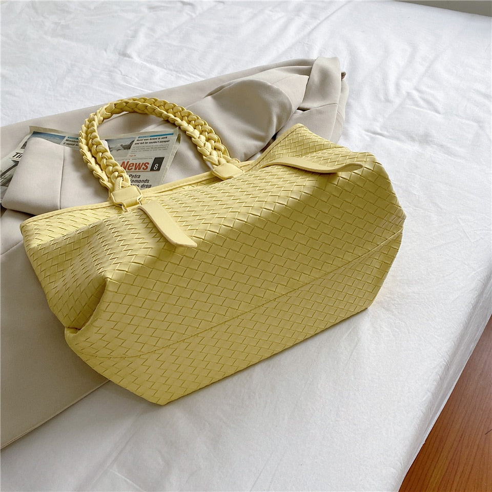 Knitting Shoulder Bags for Women Solid Black Totes Classic Elegant Package Luxurious Casual Handbags New Women Bags