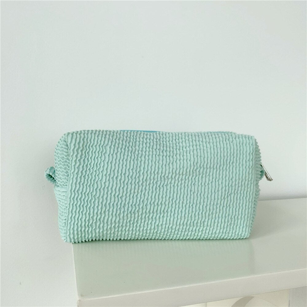 1 Pc Women Summer Solid Color Fold Waves Makeup Bag Zipper Makeup Organizer Bag Travel Female Toiletry Bag Make Up Organizer