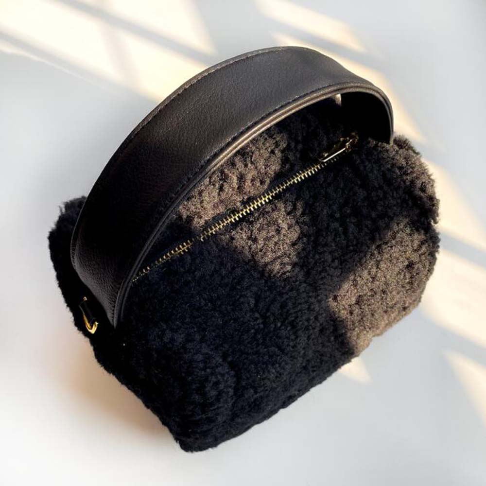 Women Furry Lambswool Handbags Fashion Design Soft Plush Cool Girls Messenger Shoulder Bags Crossbody Ladies Purse Handbags