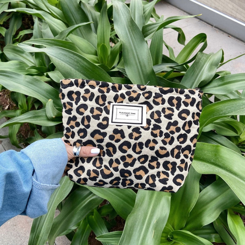 Makeup bag Women Leopard Zebra Cosmetic Bag Pouch Canvas Zipper Make Up Bag Travel Washing Makeup Organizer Beauty Case