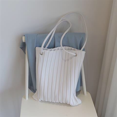 Shoulder Bags Women Solid Pleated Sweet Simple Large Capacity New Stylish All-match Designer Casual Totes PU Leather New Fashion