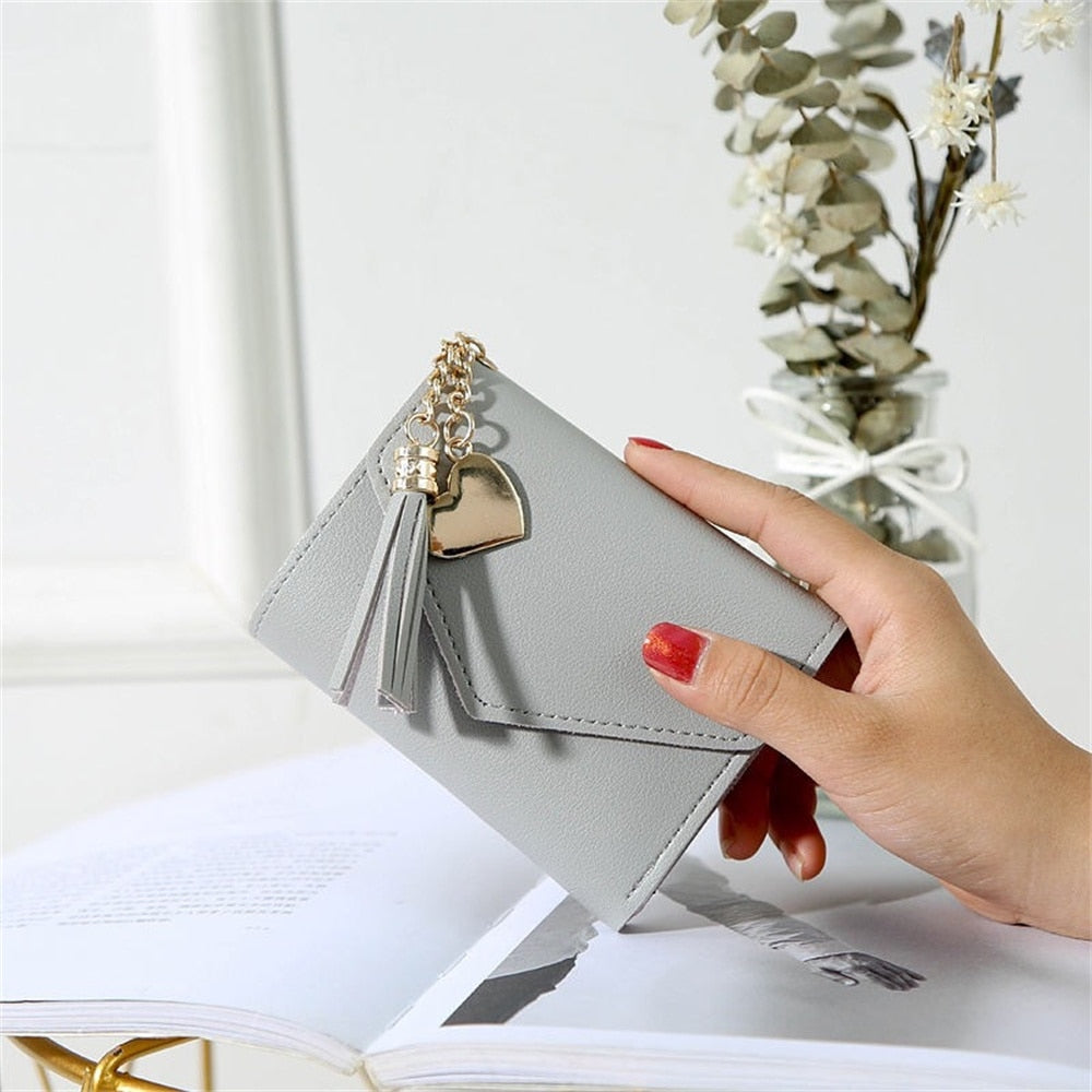 Spring and Summer New Short Hand-held Trend Heart-shaped Pendant Simple Fashion Multi-functional Lychee Pattern Women's Wallet