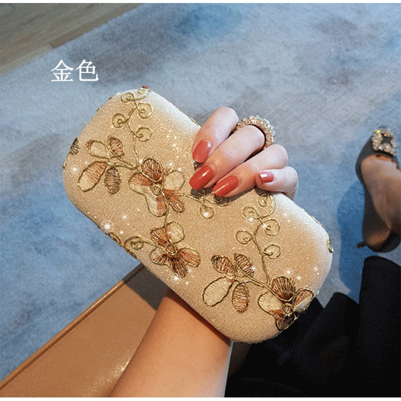 Luxury Handbags Women Bags Designer Embroidery Finger Rings Women Evening Bag Elegant Wedding Bridal Banquet Shoulder Bag bolsas