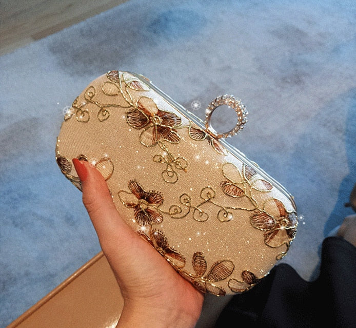 Luxury Handbags Women Bags Designer Embroidery Finger Rings Women Evening Bag Elegant Wedding Bridal Banquet Shoulder Bag bolsas