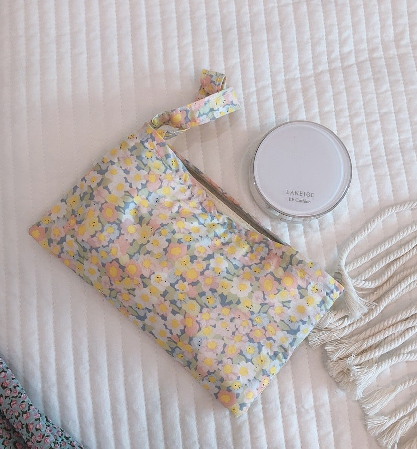 Korean Floral Coin Purse Mini Cotton Sanitary Towel Pouch Women's Cosmetic Bag Fabric Make Up Organizer Beauty Case Storage Bag