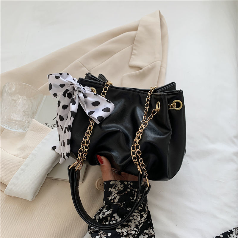 Pleated Shoulder Bags Women Ribbons Bow Bucket Stylish New Arrival Underarm Cross Body Elegant Party Street Chic Bolsa Practical