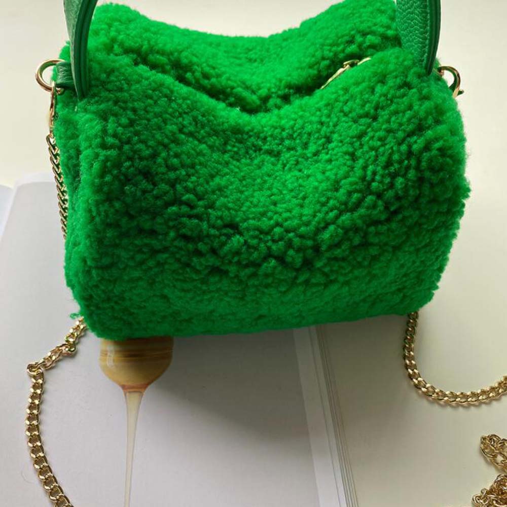 Women Furry Lambswool Handbags Fashion Design Soft Plush Cool Girls Messenger Shoulder Bags Crossbody Ladies Purse Handbags
