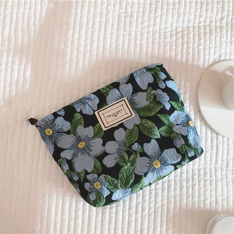 1 Pc Vintage Flower Jacquard Cloth Cosmetic Bag for Women Makeup Organizer Bag Canvas Large Capacity Zipper Lady Handbag