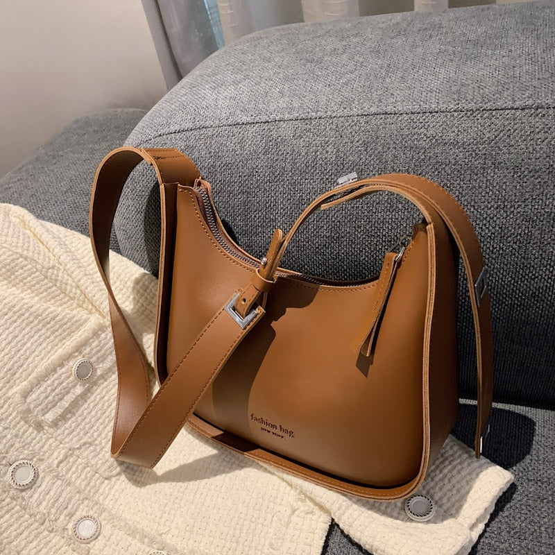Popular Shoulder Bag Wide Shoulder Strap Bag New Fashion Lady Luxury Simple Underarm Bag Retro Solid Color Messenger Bag