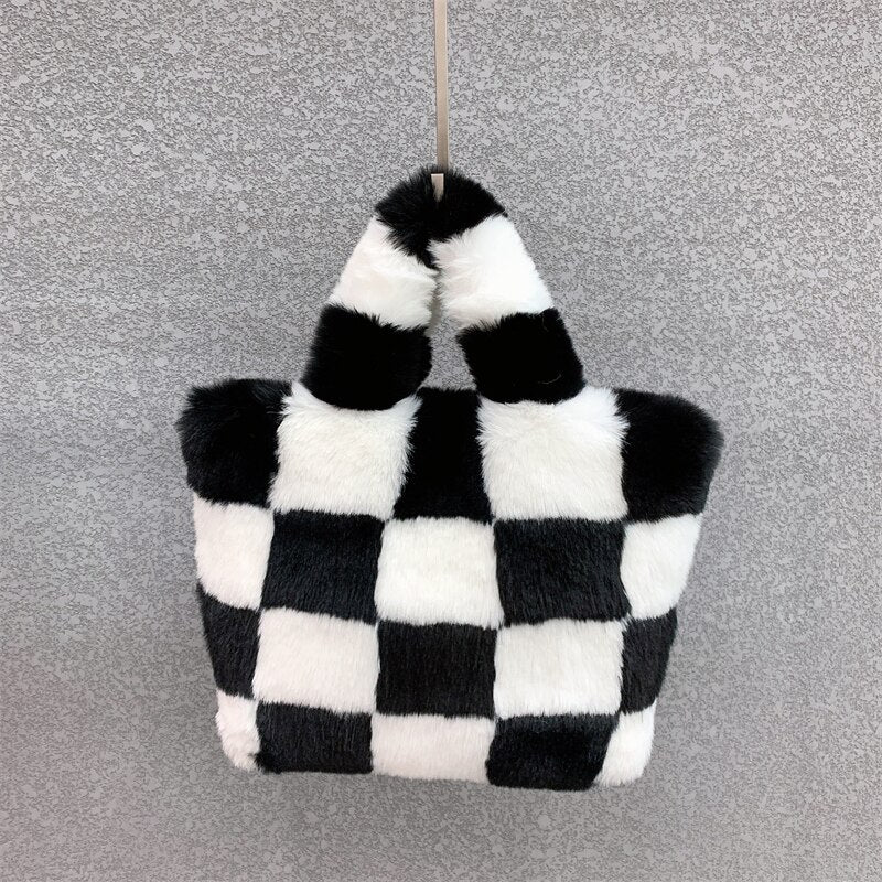 Autumn/winter new chessboard design Fur lady bag imitation fur handbag with crossbody chain