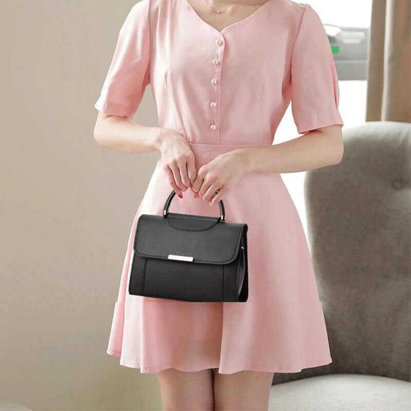 Autumn New Ladies Small Square Bag Fashion Single Shoulder Messenger Bag Europe And The United States Retro Portable Tide Bag