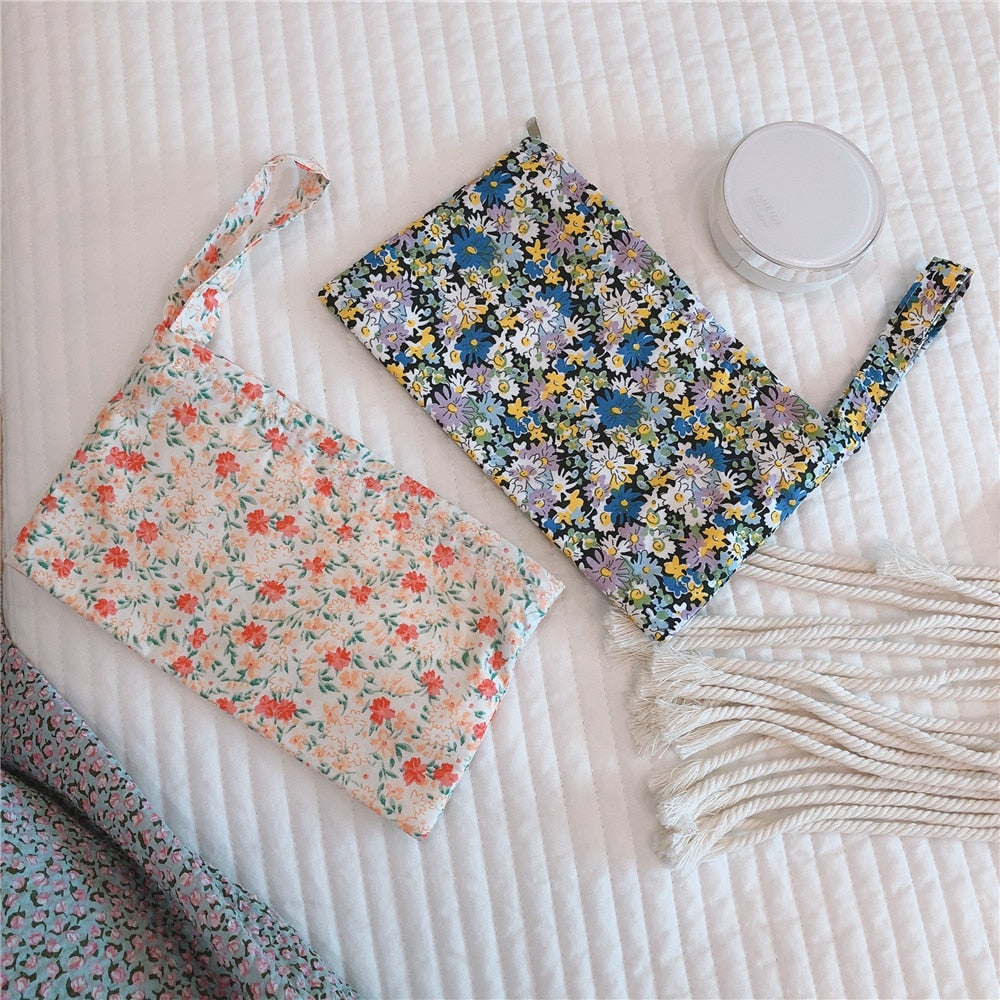 Korean Floral Coin Purse Mini Cotton Sanitary Towel Pouch Women's Cosmetic Bag Fabric Make Up Organizer Beauty Case Storage Bag