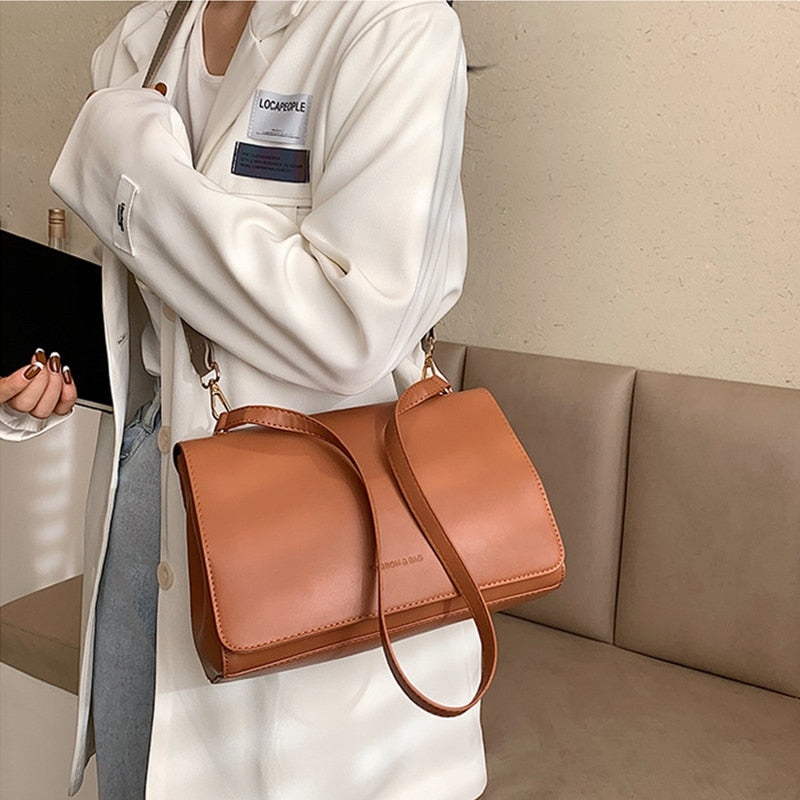 Messenger Bag for Women Business Office Briefcases Ladies Academic Satchel Bags Casual Crossbody Bags Tablet Shoulder Bag