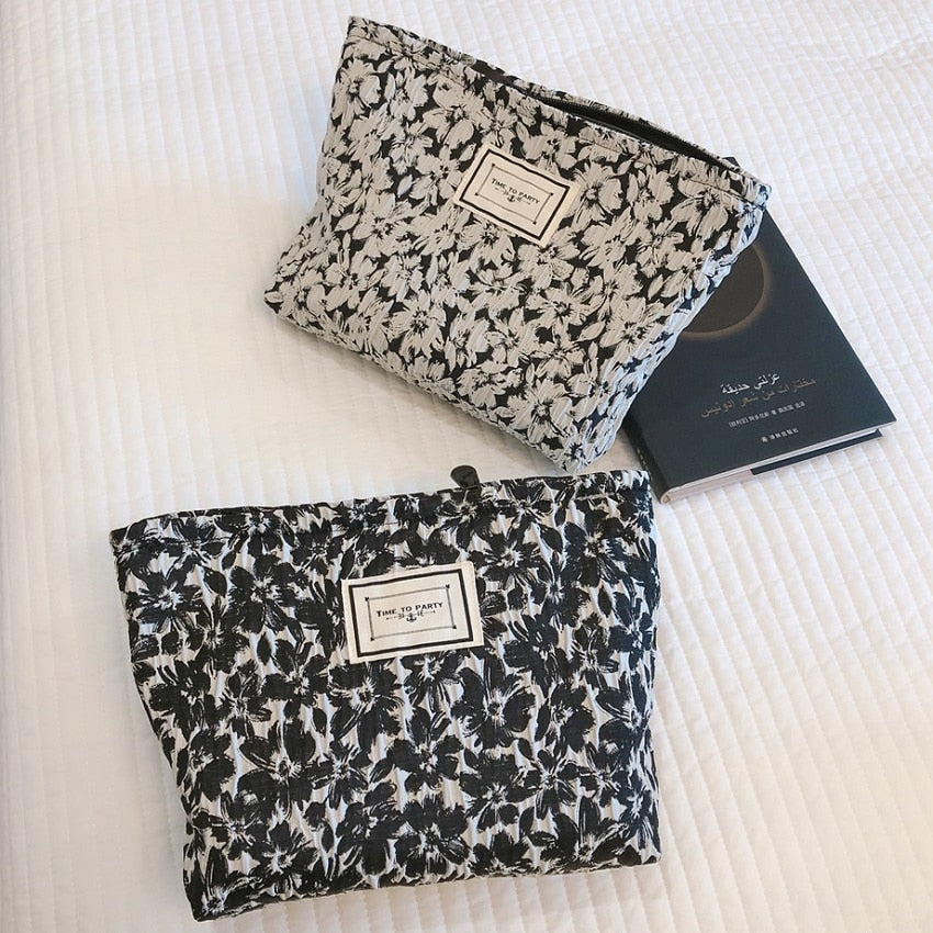 1Pcs Floral Cosmetic Bag Case Cotton Fabric Makeup Organizer Women Girl Necesserie Beauty Storage Case Large Travel Toiletry Bag