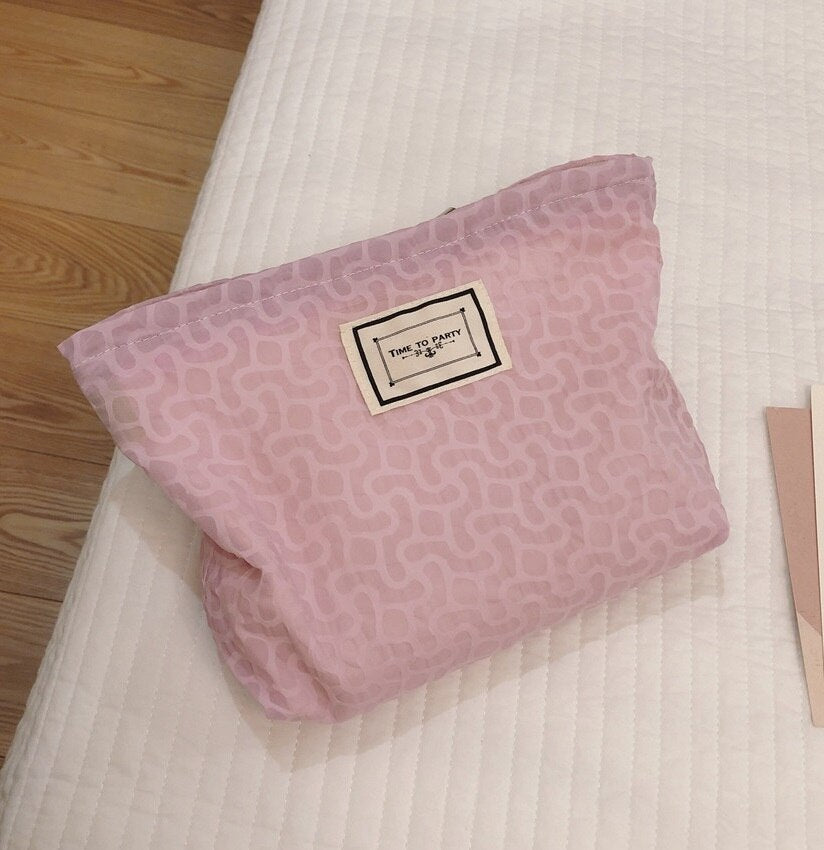 1Pc Summer Flower Makeup Bag For Women Large Floral Cosmetic Bag Girl Pencil Case Travel Makeup Beauty Storage Organizer Handbag