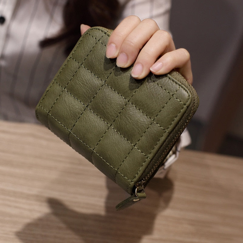 Geestock Fashion Organ Card Holder Wallets for Women Lingge Short Purse Simple Generous Ladies Zipper Wallet Credit Holders