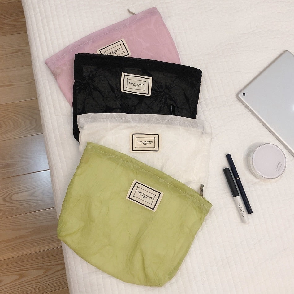 1Pc Summer Flower Makeup Bag For Women Large Floral Cosmetic Bag Girl Pencil Case Travel Makeup Beauty Storage Organizer Handbag
