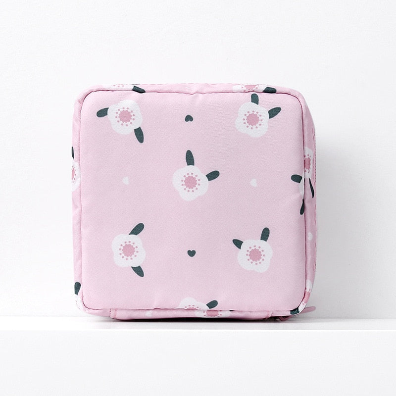 1PCS Women Cosmetic Bag Case Necessary Cute Travel Organizer Fashion Girl Lipstick Sanitary Pads Toiletry Bags Makeup Pouch