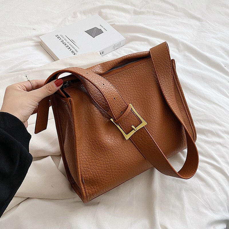 Occident Style Women New Fashion PU Leather Crossbody Sling Bags Lady Feminine Woman Handbag Cross Body Zip Slingle Shoulder Bag