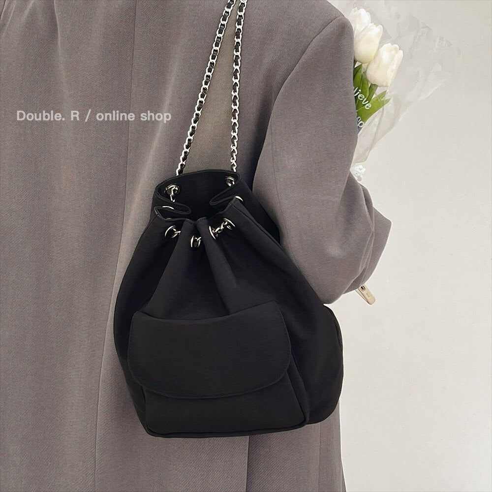 Simple casual silk black chain bucket bag drawstring drawstring mouth large capacity commuter backpack backpacks for women