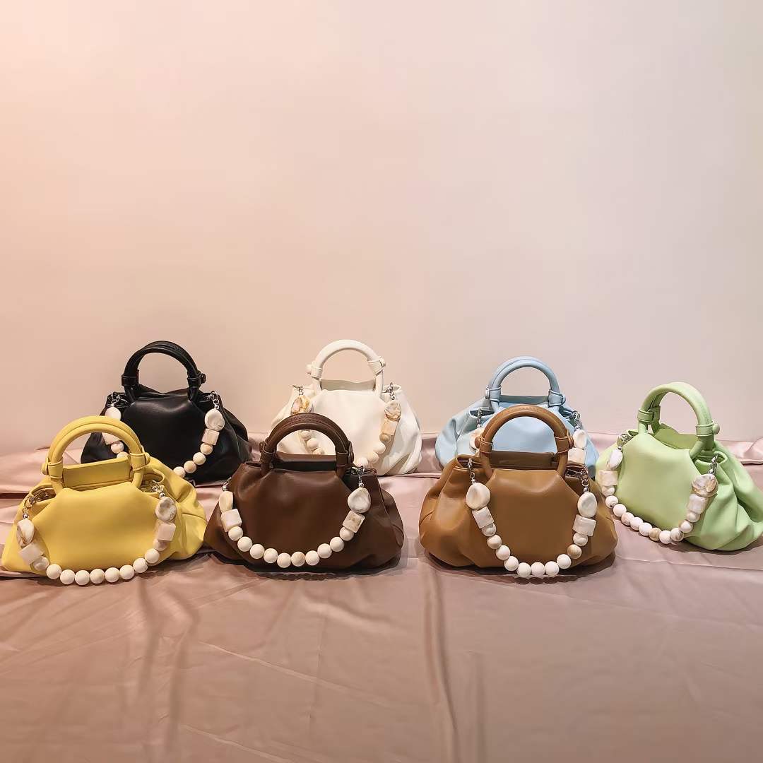 Ins Hot Fashion Soft Ruched Tote Hobo Bag Soft Leather Hobo Shoulder Bag with Pearl String Handle Unique