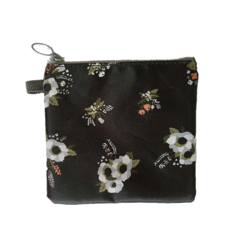 1PCS Women Cosmetic Bag Case Necessary Cute Travel Organizer Fashion Girl Lipstick Sanitary Pads Toiletry Bags Makeup Pouch