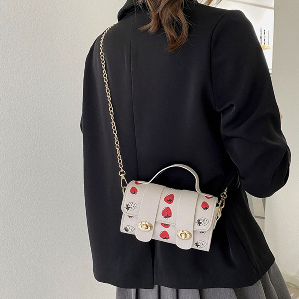 Strawberry Pattern Handbag Female Stylish Single Shoulder Bag Lady Casual Travel Strawberry Printing Messenger Bag